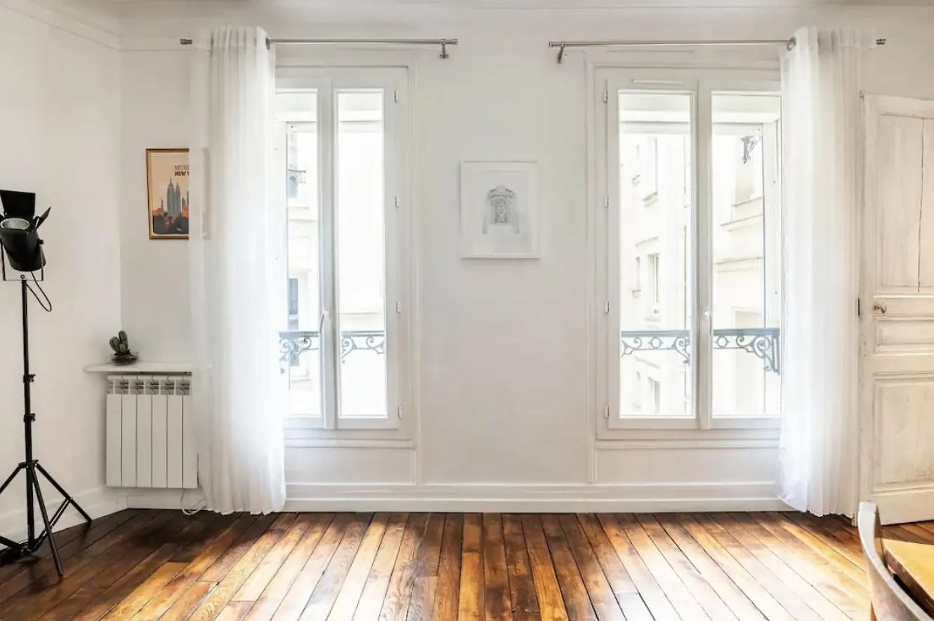 Spacious Bright Apartment In Montmartre Paris 0*,